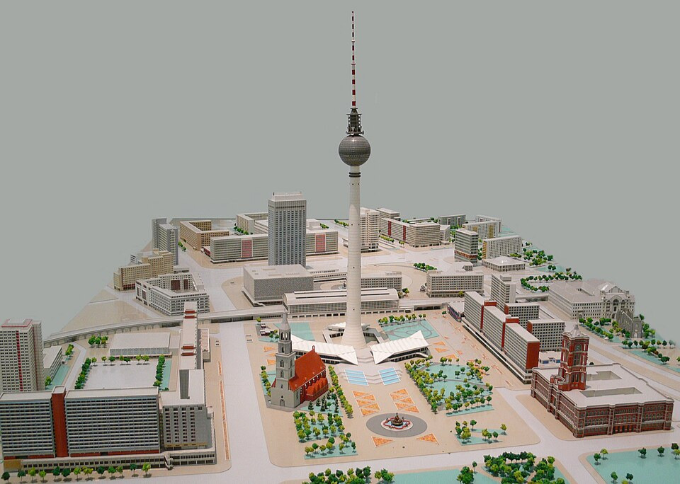 Save the Date: Tagung "Große Ensembles der Nachkriegsmoderne - der Fernsehturm in Berlin und sein Umfeld" (Berlin, 23.05.2025)